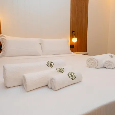 Camelia Relais تروبيا