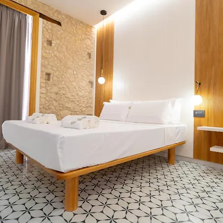 فندق مبيت وإفطار Camelia Relais