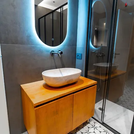 فندق مبيت وإفطار Camelia Relais