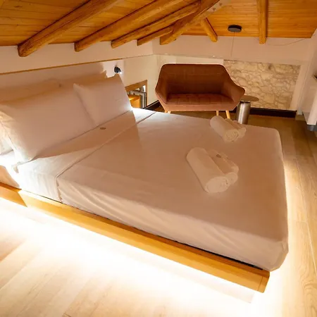 فندق مبيت وإفطار Camelia Relais