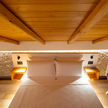 فندق مبيت وإفطار Camelia Relais تروبيا